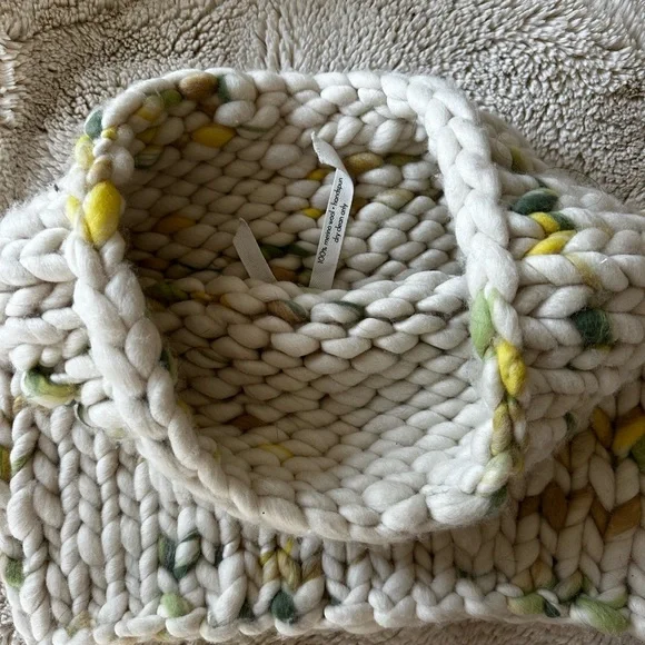 Mischa Lampert Chunky Hand Knit Snood - Picture 3 of 6